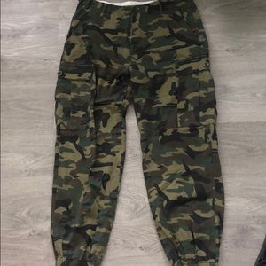 Camo pants
